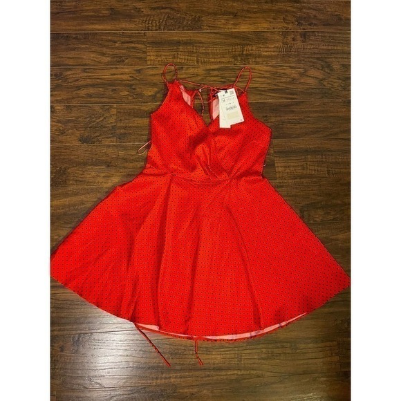 ZARA RED BLACK SPOTTED POLKA DOT SATIN TIE BACK SKATER A LINE TEA DRESS SIZE S - Picture 1 of 11